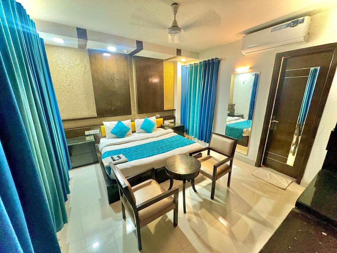 Hotel Delhi Pride, Karol Bagh 외부 사진